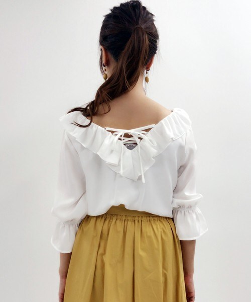 archives（アルシーヴ）の「胸フリルブラウス（シャツ/ブラウス・レディース・オフホワイト/ブラック/グレー・MEDIUM）」の5枚目の写真