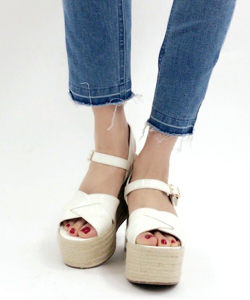 archives（アルシーヴ）の「ジュートウェッジサンダル（サンダル・レディース・アイボリー/ブラック/マスタード・MEDIUM/LARGE）」の4枚目の写真