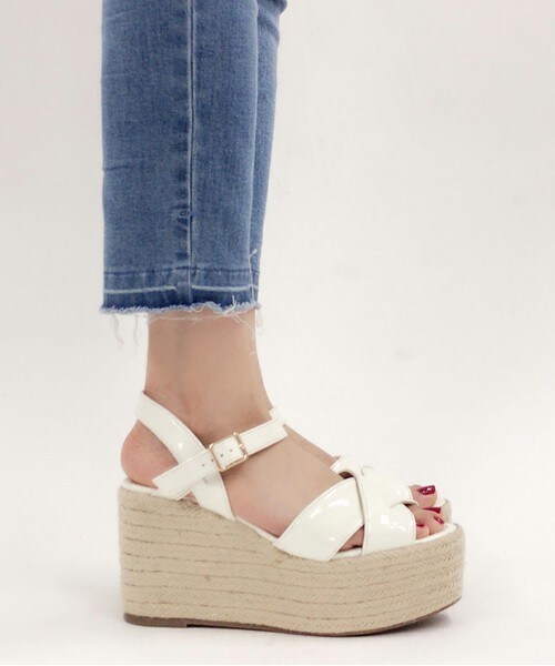 archives（アルシーヴ）の「ジュートウェッジサンダル（サンダル・レディース・アイボリー/ブラック/マスタード・MEDIUM/LARGE）」の6枚目の写真