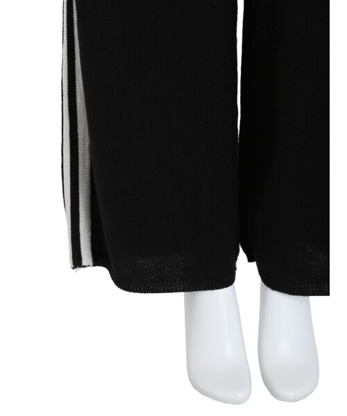 EMODA(エモダ)の「Wラインニットパンツ(パンツ・レディース・ブラック/ブルー・F)」の10枚目の写真