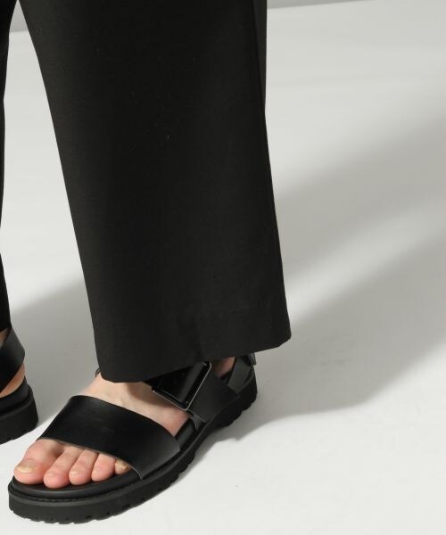 HARE（ハレ）の「TRWワイドパンツ（パンツ・ブラック/グレー/ブルー系その他）」の15枚目の写真