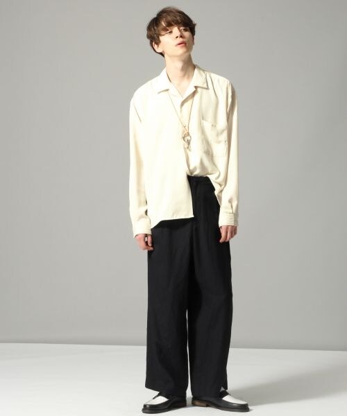 HARE（ハレ）の「リネンワイドパンツ（パンツ・グレー/ネイビー）」の4枚目の写真