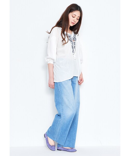 MAISON DE REEFUR（メゾンドリーファー）の「エンブロイダリー ブラウス（トップス・レディース・Yellow/Blue/White・F）」の11枚目の写真