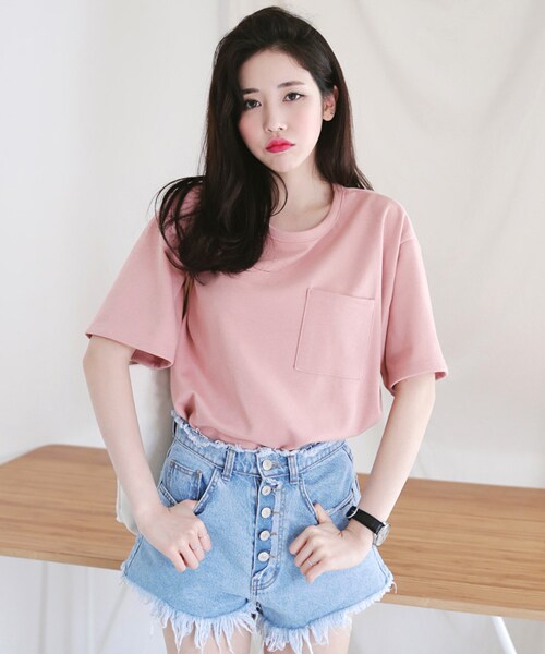 DHOLIC(ディーホリック)の「7COLORSラウンドネックワンポケットTシャツ(Tシャツ/カットソー・レディース・FREE)」の1枚目の写真