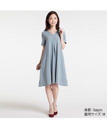 UNIQLO | クレープVネックワンピース（半袖）(ワンピース)