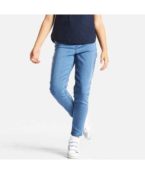 UNIQLO（ユニクロ）の「GIRLS デニムイージーレギンスパンツ（その他パンツ・キッズ・NAVY 69/BLUE 63・S/L/M/XS/XL）」の2枚目の写真