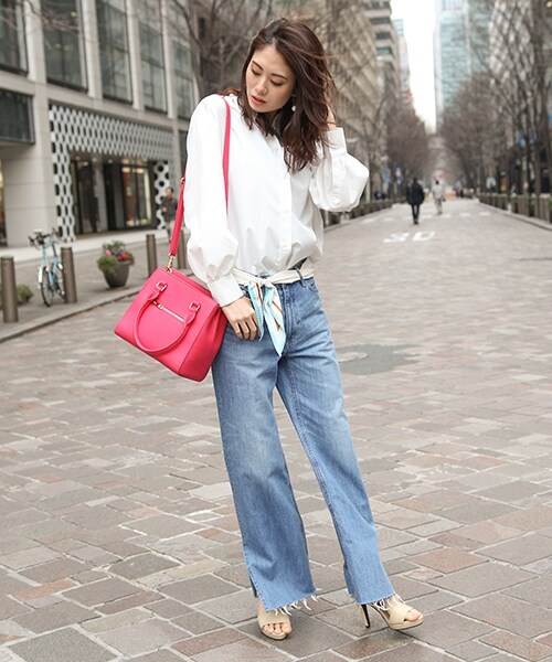 Andemiu（アンデミュウ）の「スタイルセレクトブラウス（トップス・ホワイト/ベージュ/ライトブルー）」の5枚目の写真