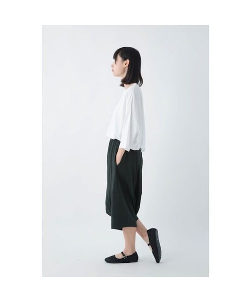 STORES.jp(ストアーズドットジェーピー)の「-niitu- / えんぴつパンツ(その他パンツ・その他)」の2枚目の写真
