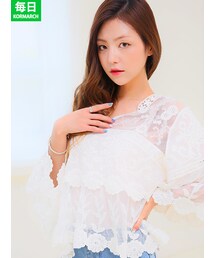 KORMARCH | フラワーレースポイントVネックブラウス(シャツ/ブラウス)