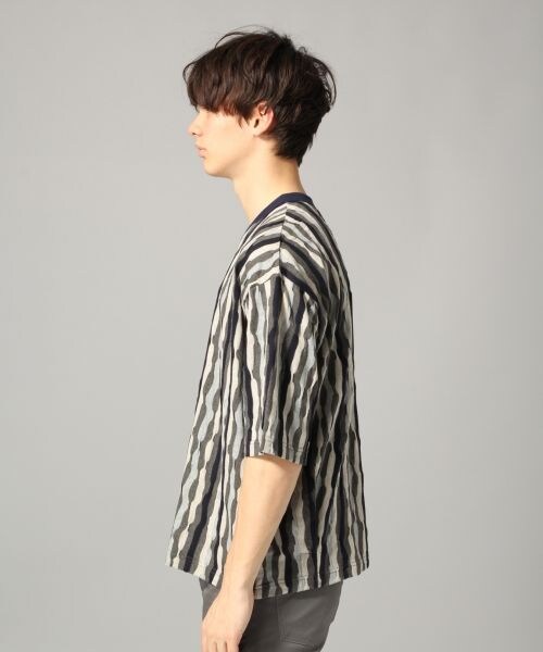 HARE(ハレ)の「アフリカンパターンカットソー(トップス・グレー/ベージュ/イエロー)」の8枚目の写真