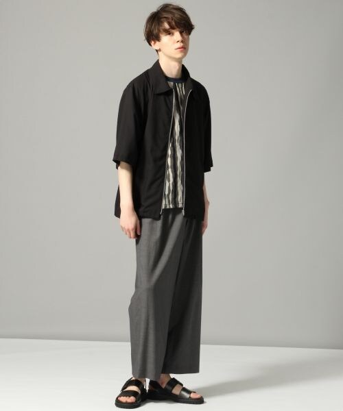 HARE(ハレ)の「アフリカンパターンカットソー(トップス・グレー/ベージュ/イエロー)」の5枚目の写真