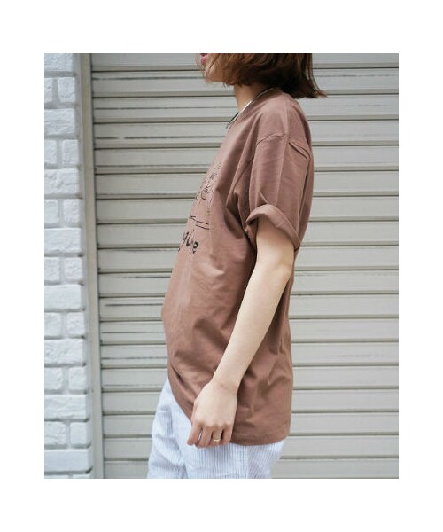 SURFING COFFEE(サーフィンコーヒー)の「(サーフィンコーヒー) "THREE HUMAN"Tシャツ(トップス・レディース・ブラウン/ホワイト/グレー・S/M/L/XL)」の5枚目の写真