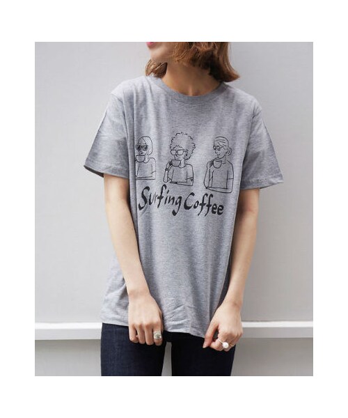 SURFING COFFEE(サーフィンコーヒー)の「(サーフィンコーヒー) "THREE HUMAN"Tシャツ(トップス・レディース・ブラウン/ホワイト/グレー・S/M/L/XL)」の14枚目の写真