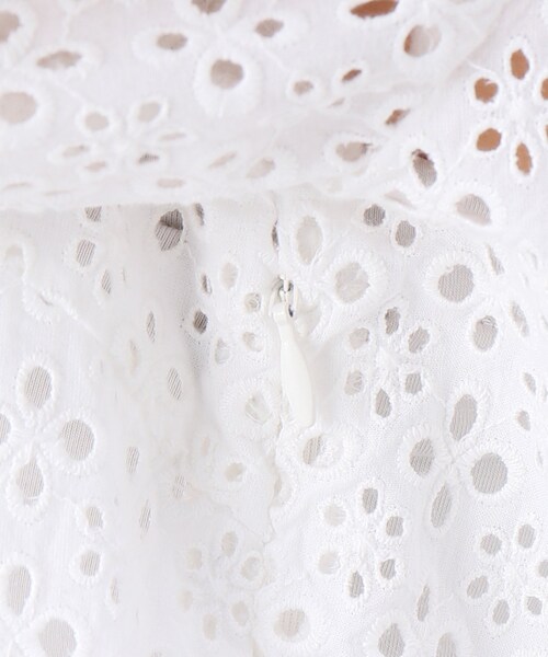 LIMITLESS LUXURY（リミットレスラグジュアリー）の「コットンレースプルオーバー（トップス・ホワイト/フリー/在庫あり）」の8枚目の写真