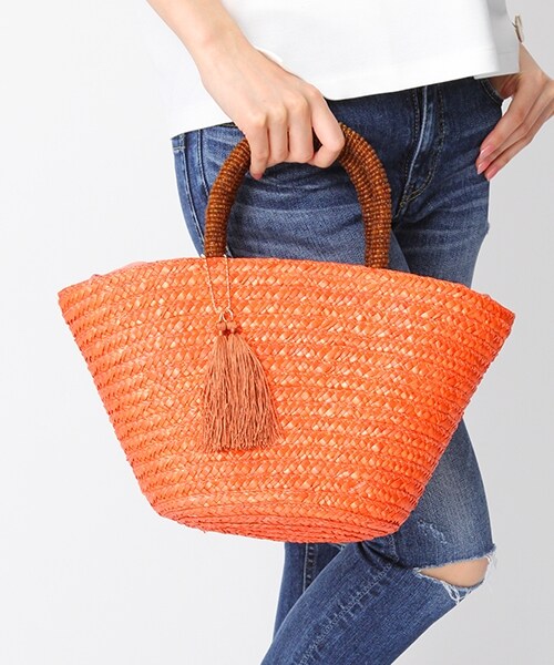 Andemiu（アンデミュウ）の「ビーズハンドルトートＢＡＧ（バッグ・ブラック/オレンジ/ナチュラル/カーキ）」の4枚目の写真