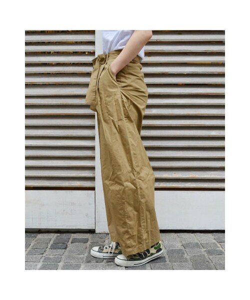 RED CHOP WORKS（レッドチョップワークス）の「(レッドチョップワークス）ウエストリボンパンツ（パンツ・レディース・キャメル・38）」の4枚目の写真