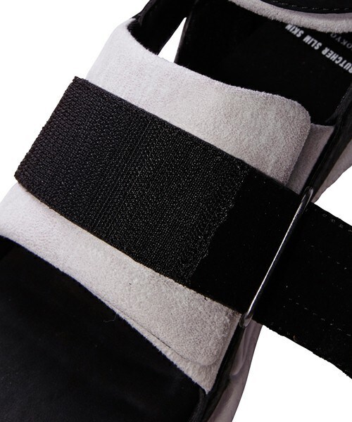 DIET BUTCHER（ダイエットブッチャー）の「DIET BUTCHER SLIM SKIN 『LILIUM』スニーカーサンダル（サンダル・メンズ・ブラック/その他・1/2）」の20枚目の写真