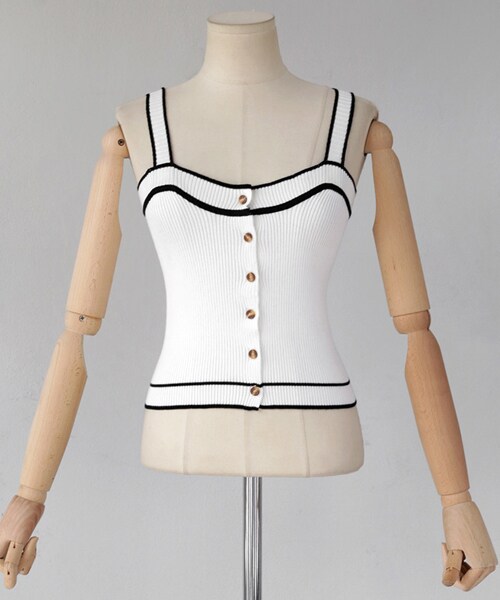 DHOLIC（ディーホリック）の「フロントボタンスリムフィットニットビスチェ（キャミソール・レディース・FREE）」の2枚目の写真