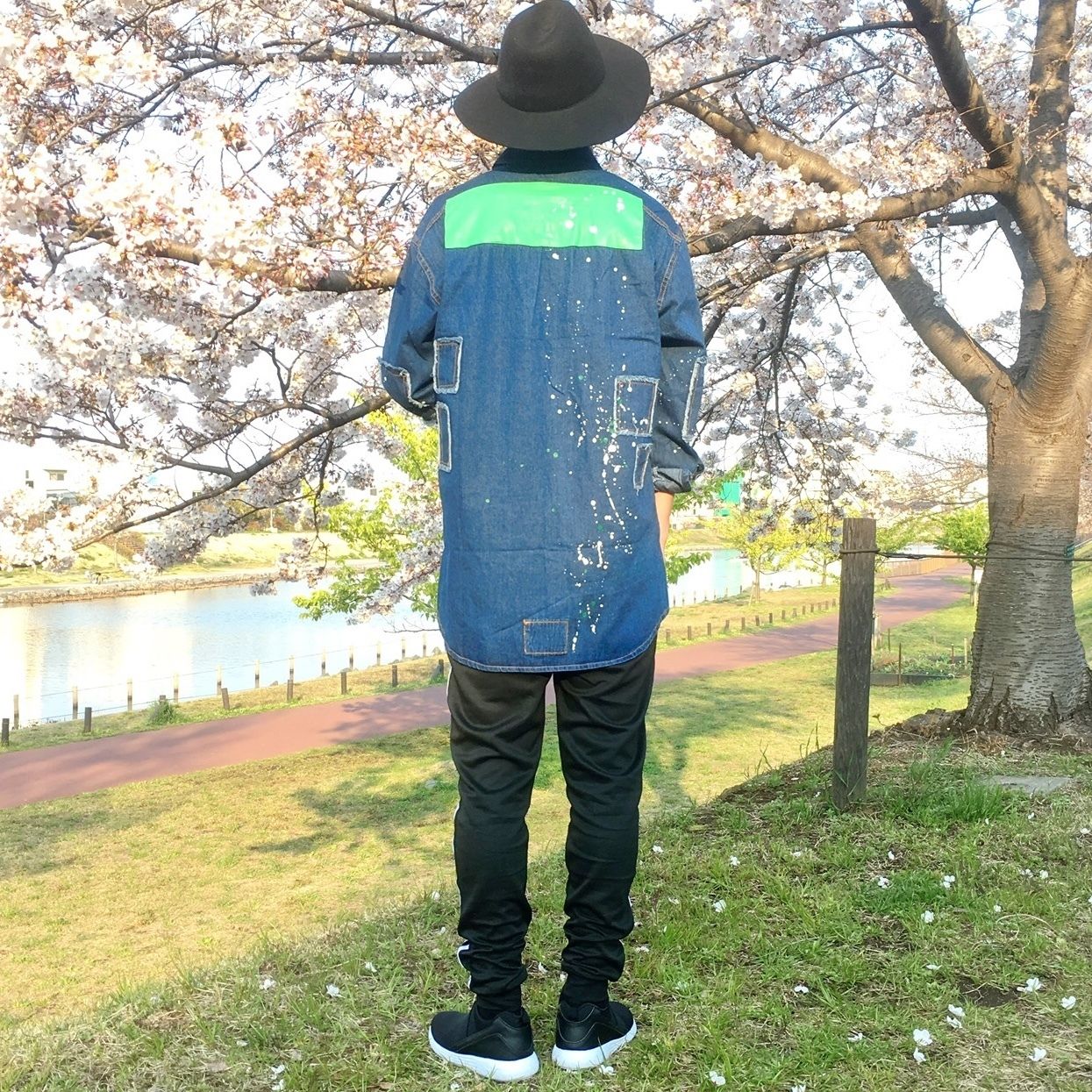 STORES.jp（ストアーズドットジェーピー）の「＊デニムロングシャツ＊（デニムジャケット・メンズ・その他）」の6枚目の写真