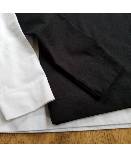 Handmade（ハンドメイド）の「Vネックカットソー（Tシャツ/カットソー・レディース・その他）」の3枚目の写真