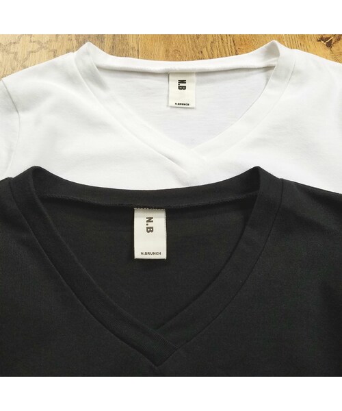 Handmade（ハンドメイド）の「Vネックカットソー（Tシャツ/カットソー・レディース・その他）」の2枚目の写真