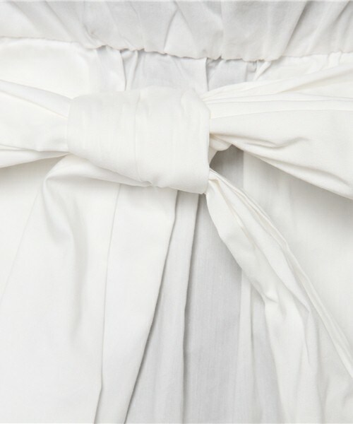 archives(アルシーヴ)の「タイプライターペプラムブラウス(シャツ/ブラウス・レディース・ホワイト/ブラック/マスタード・MEDIUM)」の12枚目の写真