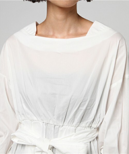 archives(アルシーヴ)の「タイプライターペプラムブラウス(シャツ/ブラウス・レディース・ホワイト/ブラック/マスタード・MEDIUM)」の7枚目の写真