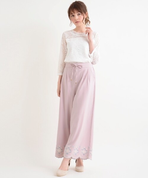 MAJESTIC LEGON(マジェスティックレゴン)の「裾刺繍スカラップパンツ(パンツ・レディース・L/グレー/ピンク/ブラック・S/M)」の16枚目の写真
