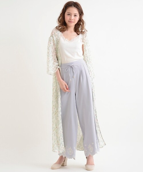 MAJESTIC LEGON(マジェスティックレゴン)の「裾刺繍スカラップパンツ(パンツ・レディース・L/グレー/ピンク/ブラック・S/M)」の12枚目の写真