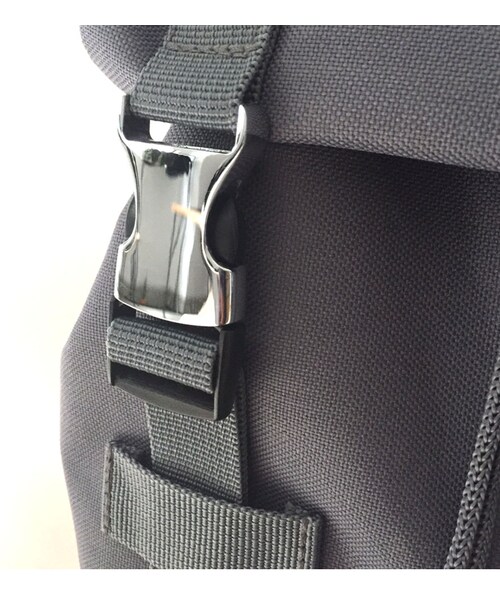 cache cache（カシュ カシュ）の「ARCH&LINE　UTILITY　BAG　（GREY)（バックパック/リュック・キッズ・その他）」の4枚目の写真