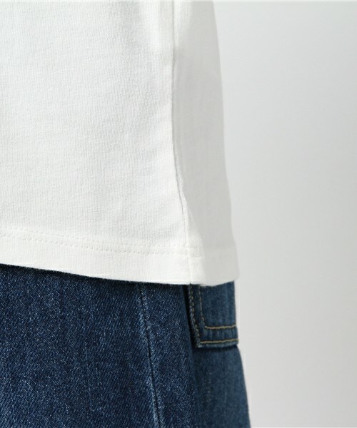 archives（アルシーヴ）の「袖刺繍切替T（Tシャツ/カットソー・レディース・オフホワイト/ブラック/レッド・MEDIUM）」の9枚目の写真