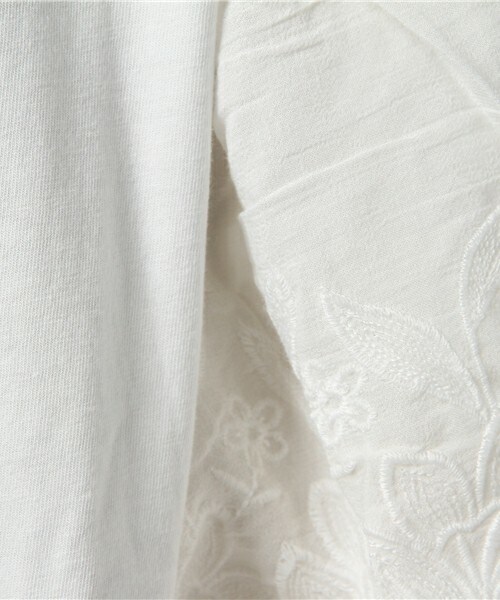 archives（アルシーヴ）の「袖刺繍切替T（Tシャツ/カットソー・レディース・オフホワイト/ブラック/レッド・MEDIUM）」の10枚目の写真