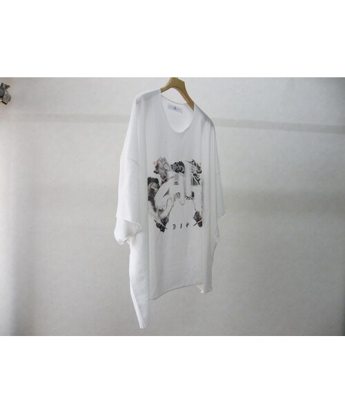 BALMUNG（バルムング）の「BALMUNG プリントビッグTシャツ半袖（白