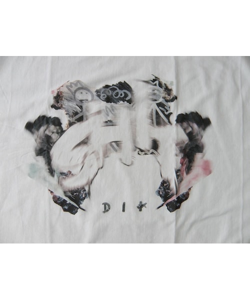 BALMUNG バルムング 初期デザイン 灰色少女 プリントTシャツ BALMUNG（バルムング）の「BALMUNG プリントビッグTシャツ半袖（白