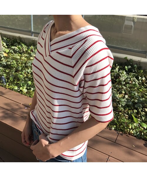 copine(コピン)の「【期間限定価格】2WAYシンプルボーダーVネックTシャツ(3color)【クリックポスト対象商品】(Tシャツ/カットソー・レディース・その他)」の5枚目の写真
