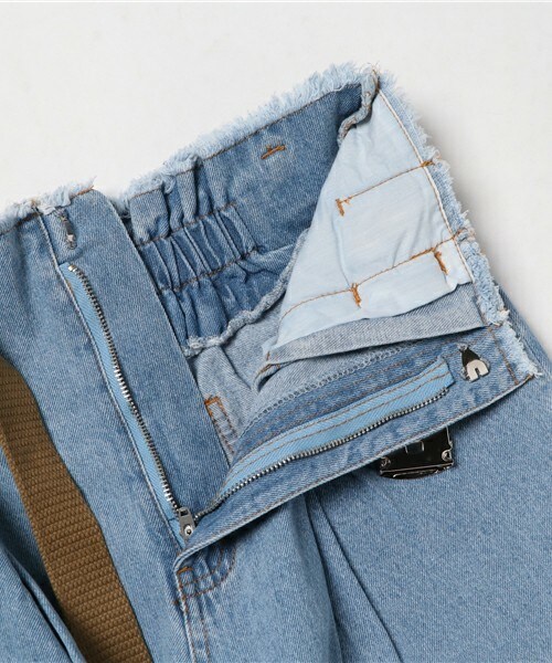 archives（アルシーヴ）の「ベルト付きフリンジデニムワイドパンツ（デニムパンツ・レディース・ブルー/ロイヤルブルー・MEDIUM）」の11枚目の写真