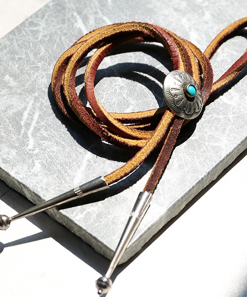 YUKETEN（ユケテン）の「Leather Bolo Tie w/Concho（）」 - WEAR