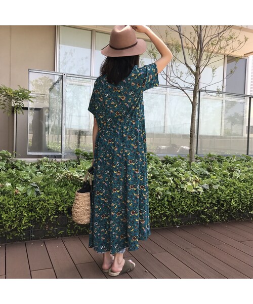 copine（コピン）の「★再入荷★ヴィンテージ花柄Vネックロングワンピース/ロングガウン（4color）【クリックポスト対象商品】（ワンピース・レディース・その他）」の10枚目の写真