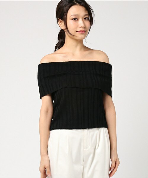 archives（アルシーヴ）の「ランダムリブオフショルニット（ニット/セーター・レディース・ブラック/マスタード/レッド・MEDIUM）」の4枚目の写真