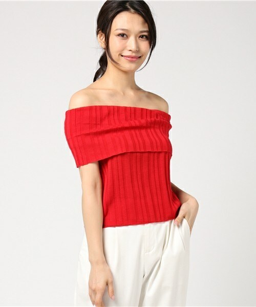 archives（アルシーヴ）の「ランダムリブオフショルニット（ニット/セーター・レディース・ブラック/マスタード/レッド・MEDIUM）」の3枚目の写真