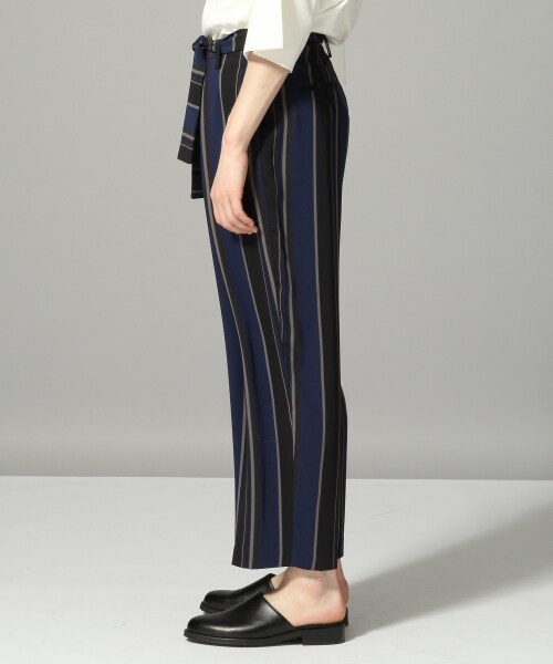 HARE（ハレ）の「ランダムストライプパンツ（パンツ・ライトブルー/ネイビー）」の5枚目の写真