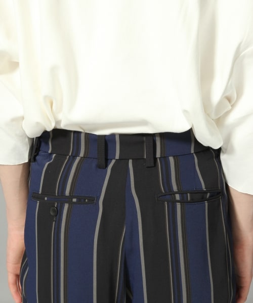 HARE（ハレ）の「ランダムストライプパンツ（パンツ・ライトブルー/ネイビー）」の10枚目の写真