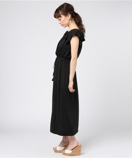 actuel（アクチュエル）の「フリル袖カットソーミディワンピース（ワンピース・レディース・ブラック/モカ/カーキ・FREE）」の5枚目の写真