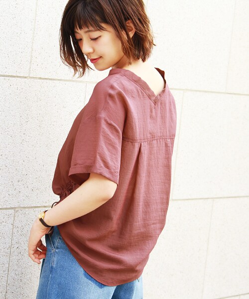 PAGEBOY（ページボーイ）の「【PAGEBOY】シャドーシャーリングブラウス（トップス・レディース・オフホワイト/ブラック/アプリコット）」の9枚目の写真