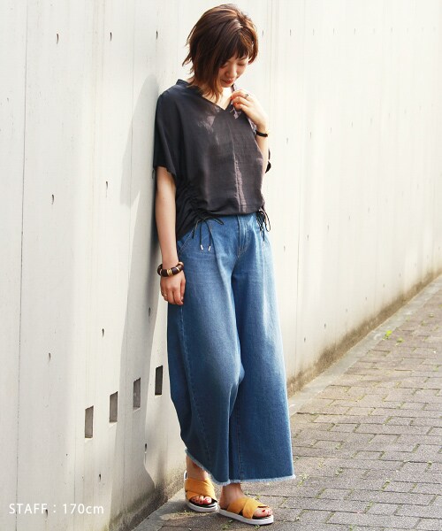 PAGEBOY（ページボーイ）の「【PAGEBOY】シャドーシャーリングブラウス（トップス・レディース・オフホワイト/ブラック/アプリコット）」の8枚目の写真