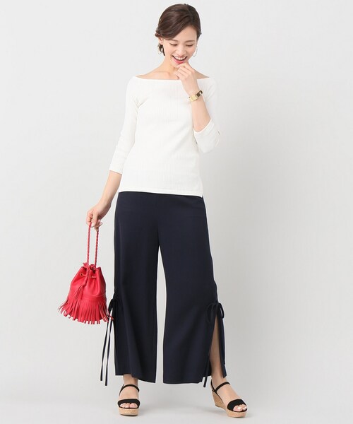 【JANE SMITH / ジェーンスミス】プラージュオフショルダープルオーバー IENA（イエナ）の「JANE SMITH オフショルダープルオーバーカットソー