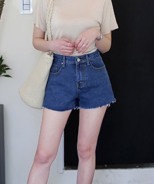 DHOLIC（ディーホリック）の「カットオフデニムショートパンツ（デニム