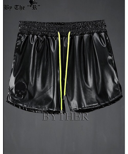 ByTheR（バイザアール）の「レザー調スカルサーフパンツ（水着・メンズ・free）」の3枚目の写真