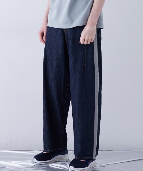 Name.（ネーム）の「ワイドデニムラインパンツ BLEACH（その他・メンズ・SAX・0/1）」の2枚目の写真
