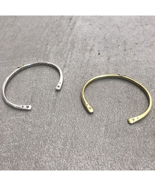 copine（コピン）の「ニコちゃんバングル(2color)【クリックポスト対象商品】（バングル/リストバンド・レディース・その他）」の5枚目の写真